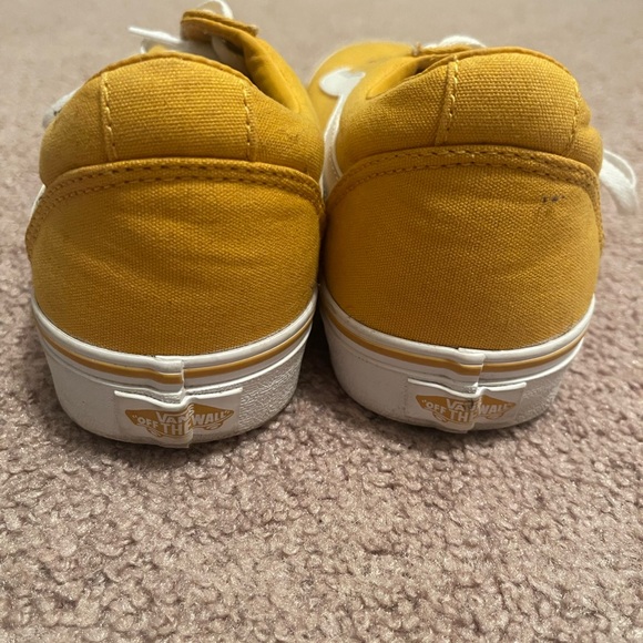 Yellow Vans - Picture 6 of 8